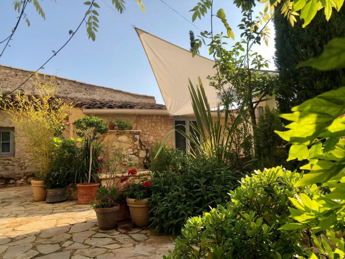 L'Ile Aux Fleurs Villa Ventabren Exterior foto